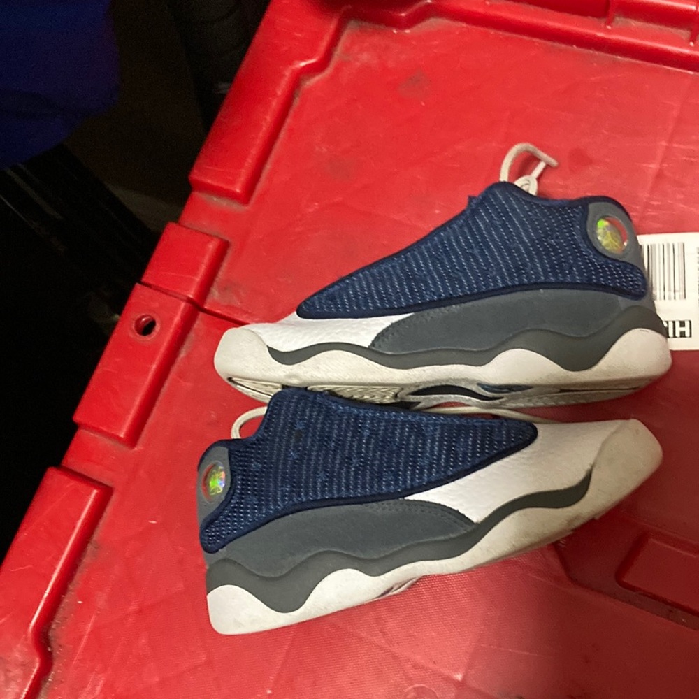 Size9 in toddler boys blue and white Jordan’s